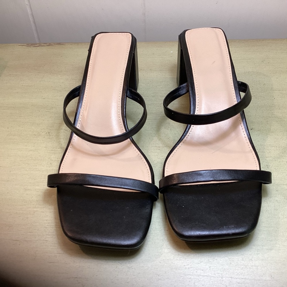 Steve Madden Black Strappy Block Heels